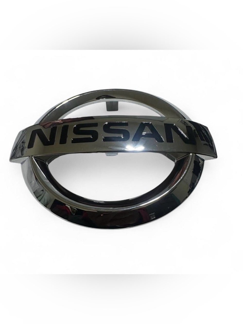 Nissan Grille Emblem - Nissan (62889-1JA0A